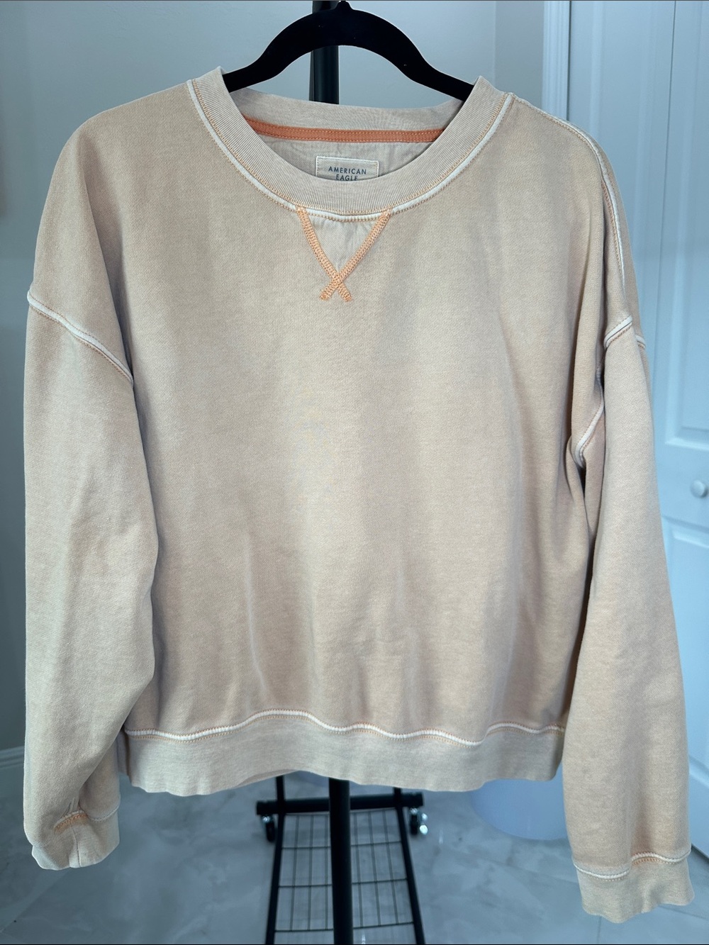 American Eagle Outfitters Crewneck Sweatshirt